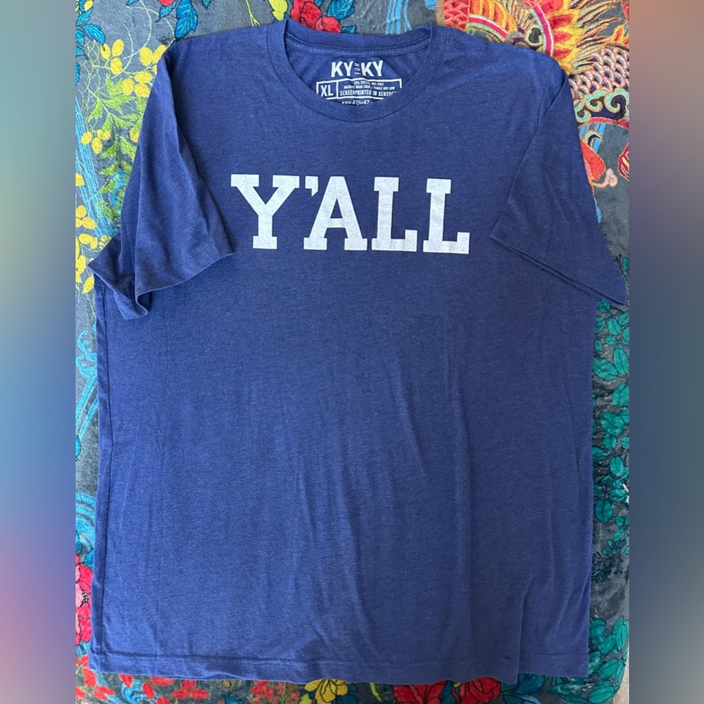 Y’ALL unisex GRAPHIC TEE